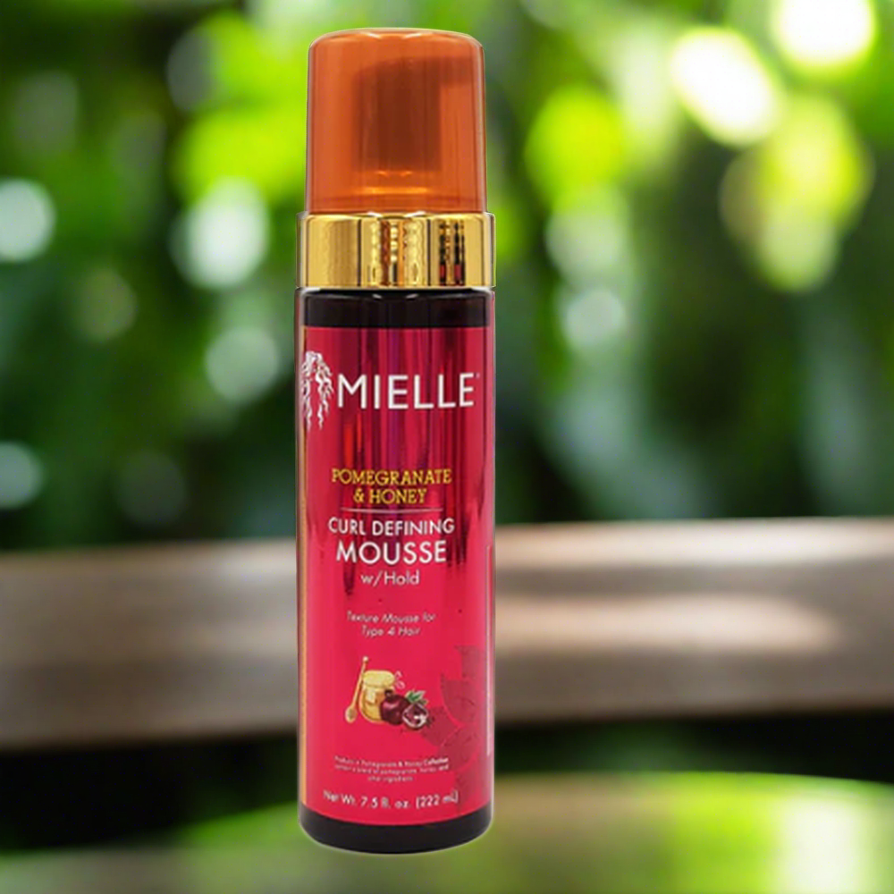 Mielle Mousse Définissante pour Boucles à la Grenade et au Miel | 7.5 oz